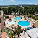 MOBILHOME NEUF DE 2020 Fréjus , CHAMBRES SPACIEUSES